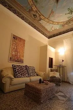 B&B Emily'S Rooms Florence 3*,  Italy